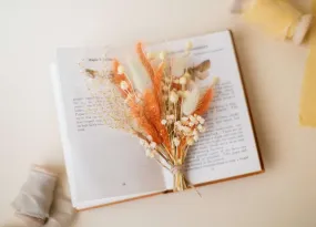 Burnt Orange Lagurus and Gypsophila Boutonnieres / Lapel Pin For Men / Groom Pin / Boho Boutonniere / Groom Boutonniere