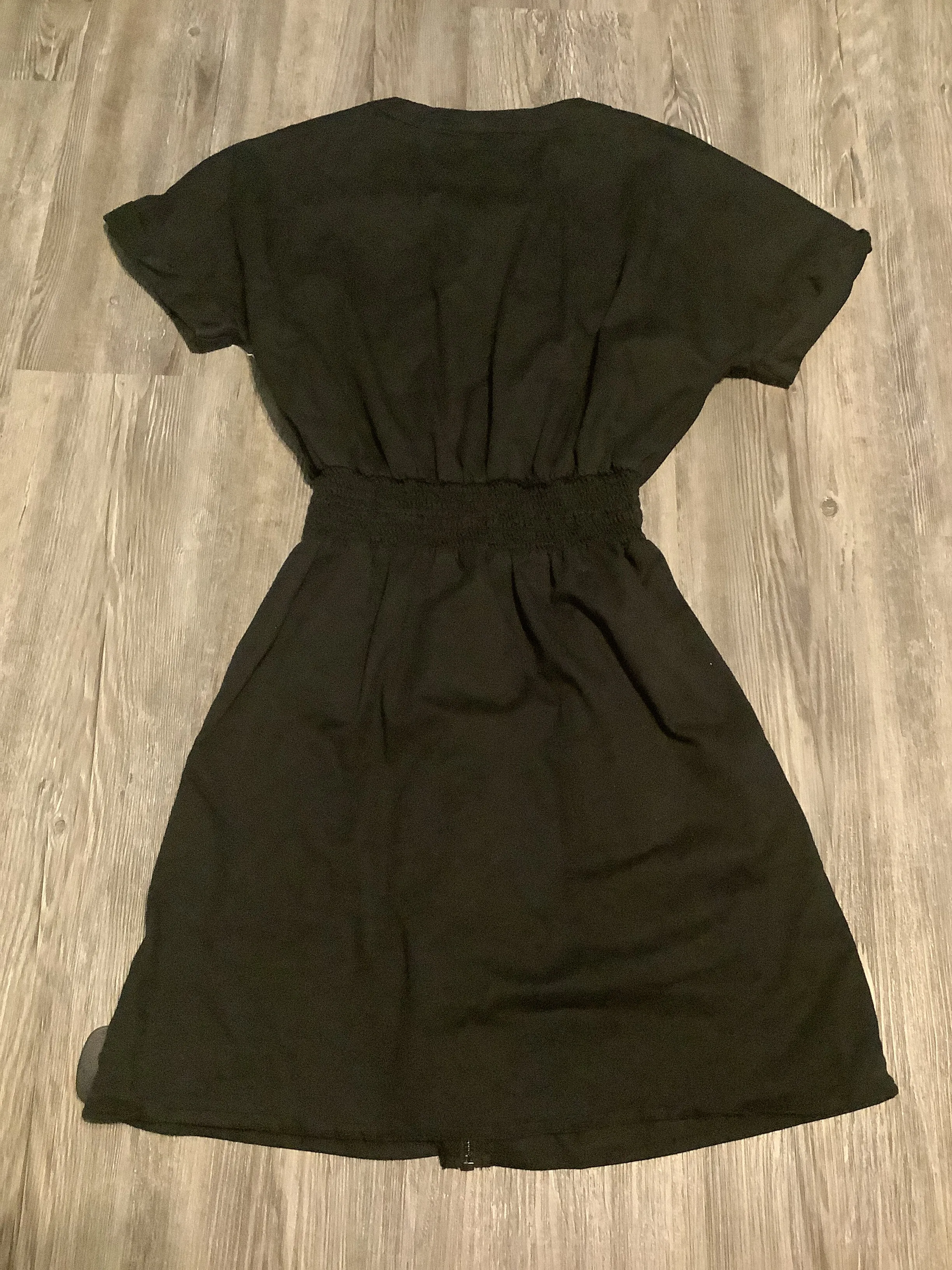 Dress Casual Short By Clothes Mentor In Black, Size: 4