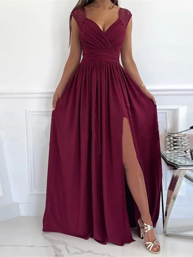 Exquisites Spitzenkleid