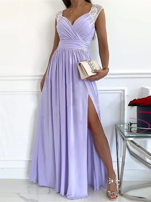 Exquisites Spitzenkleid