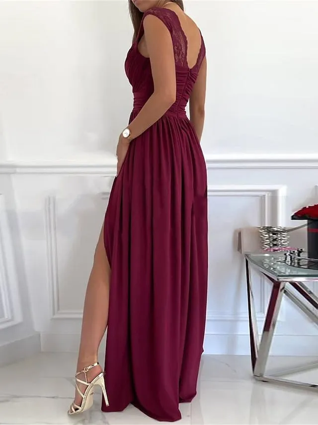 Exquisites Spitzenkleid